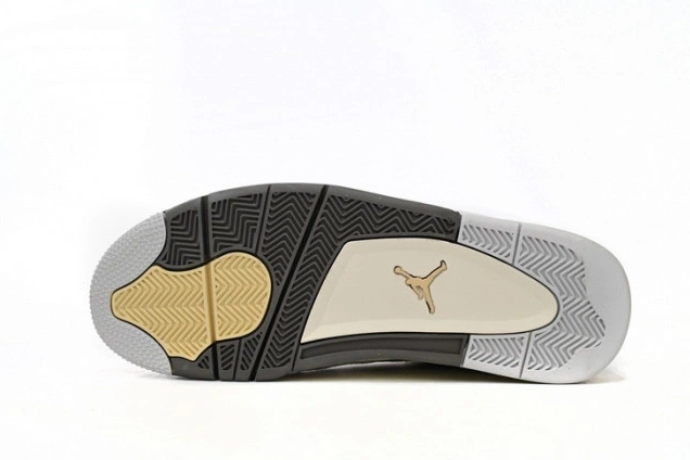 Bmlin DV3742-021 SE Photon Jordan 4 Craft Retro Dust 0726